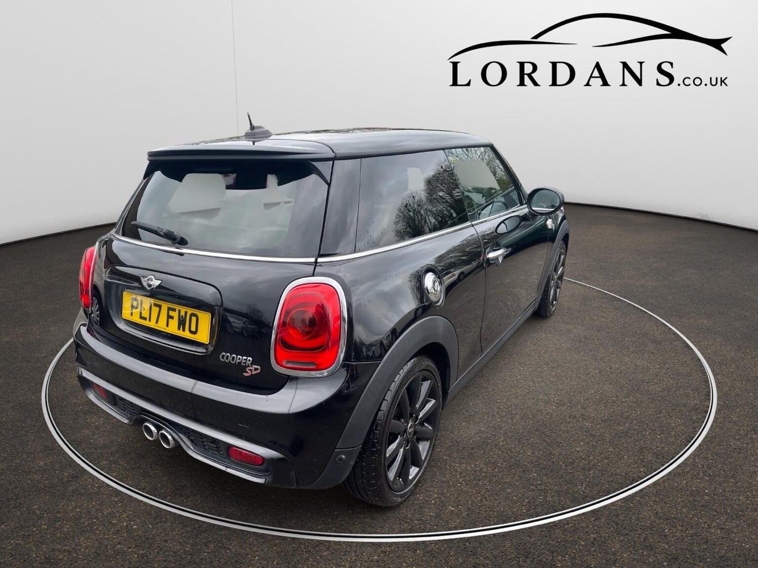 Mini Hatch 2017 - Cars