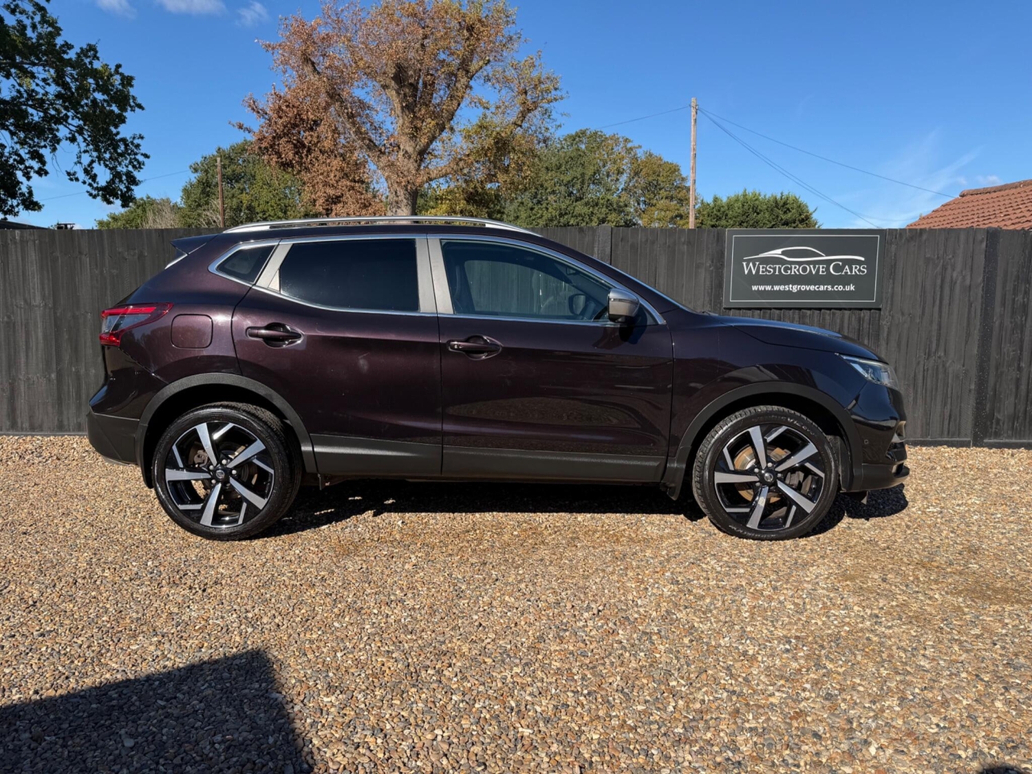 Nissan Qashqai Addlestone