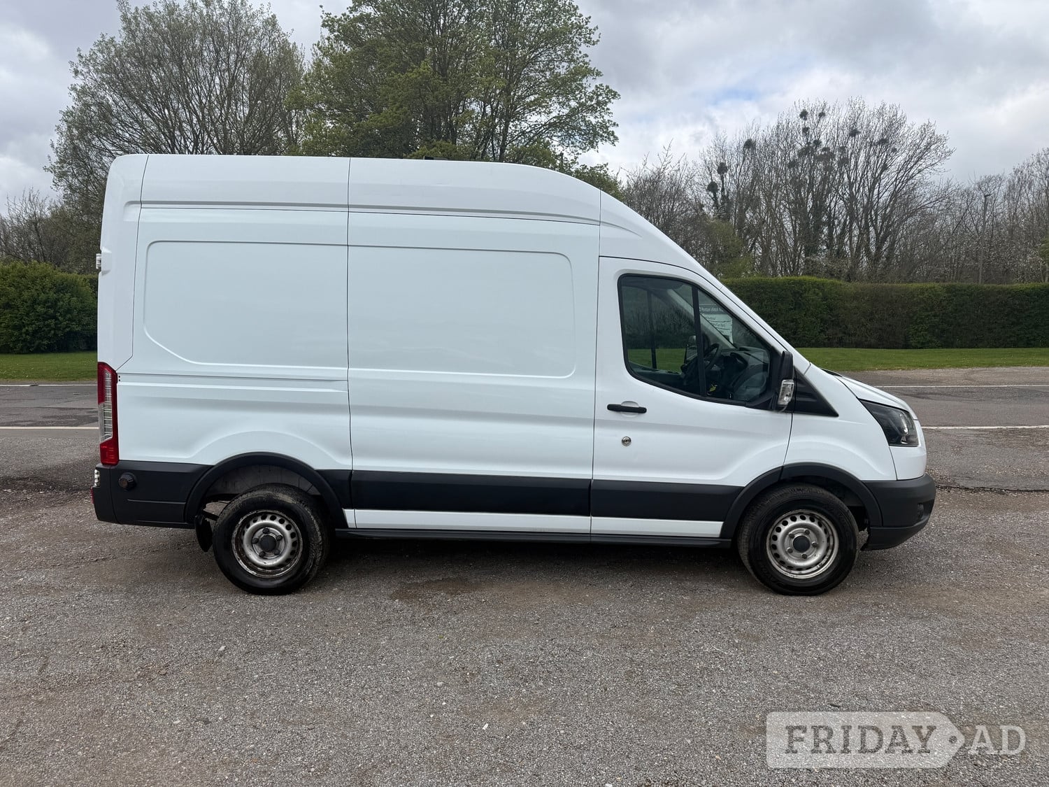 [ berth ]Ford Transit
