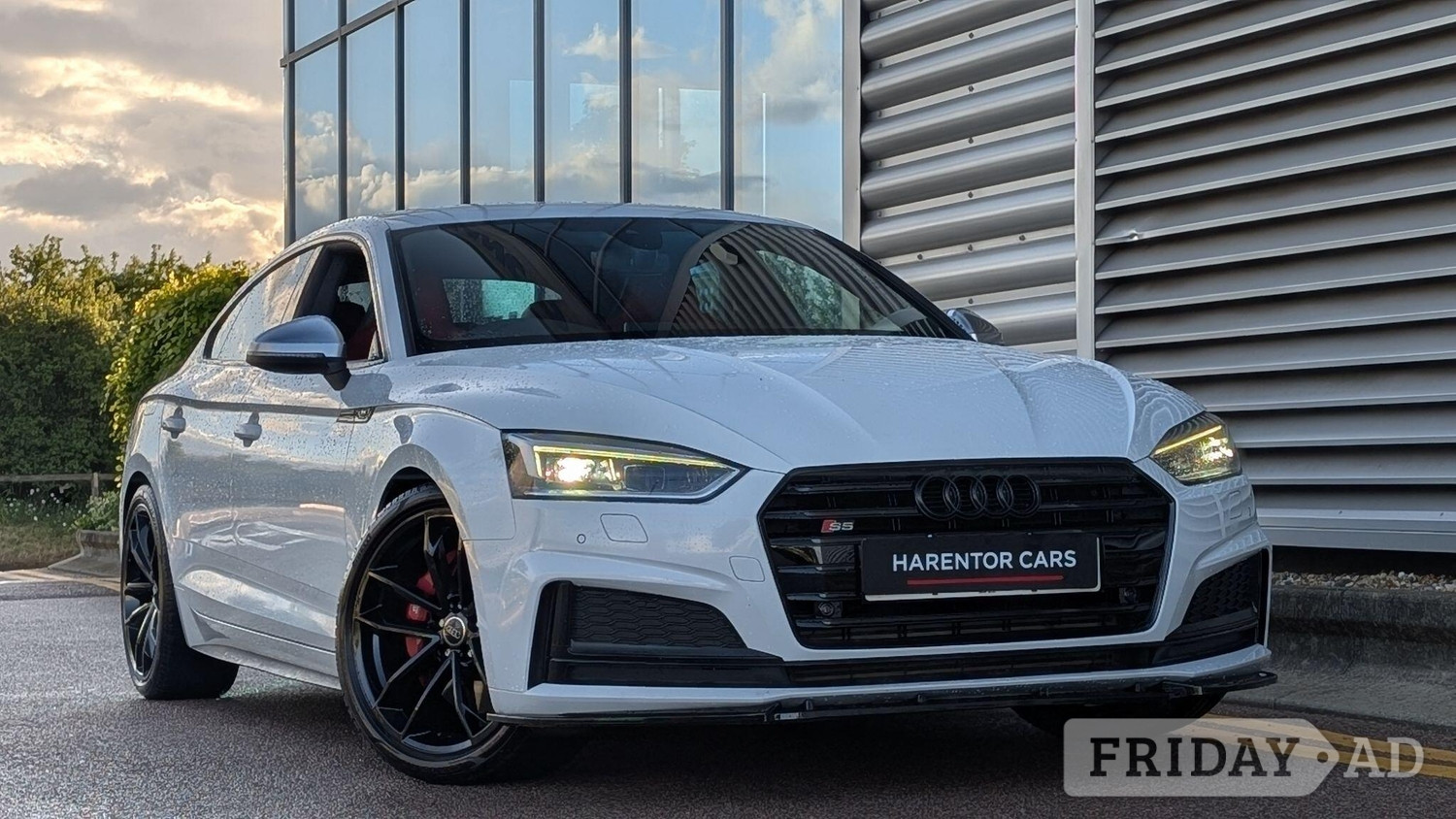 Audi S5 2018 in St. Albans