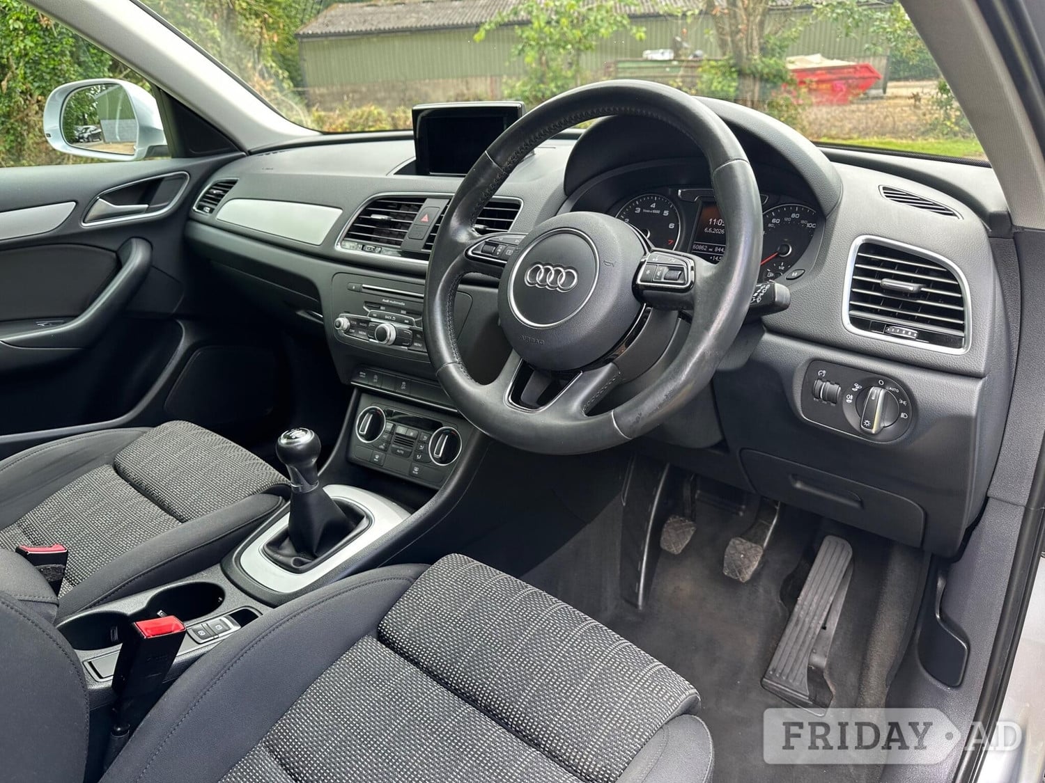 [ berth ]Audi Q3