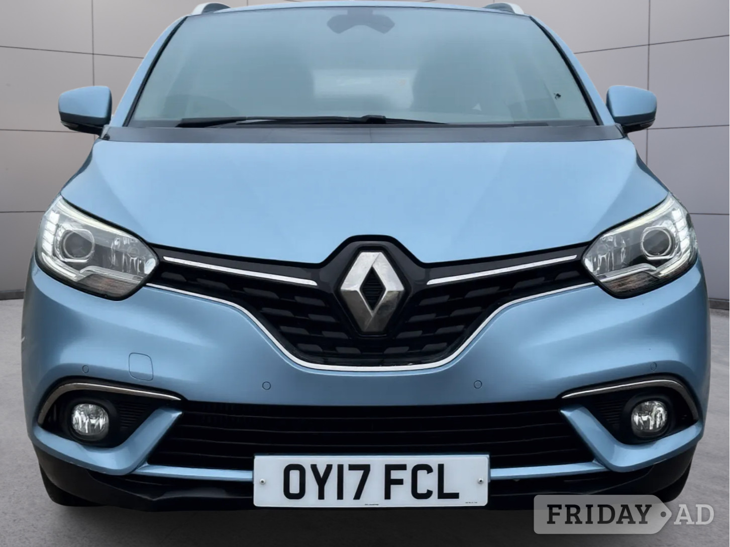 [ berth ]Renault Grand Scenic