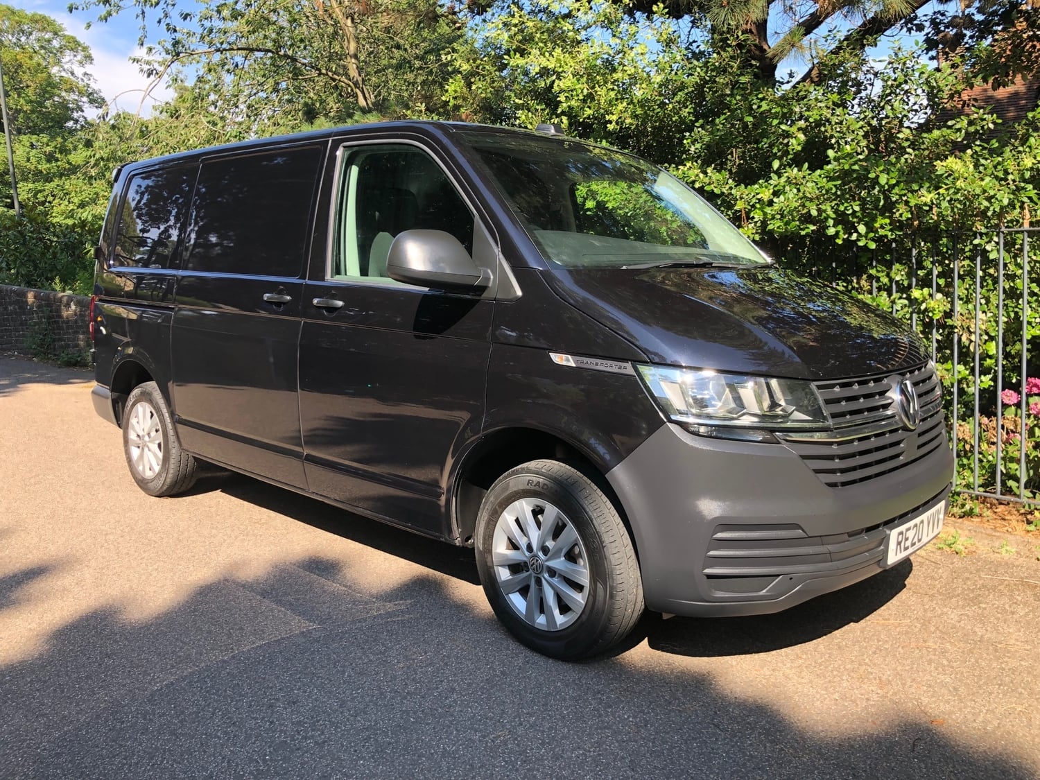 Volkswagen Transporter 2020 - Vans & Commercial Vehicles