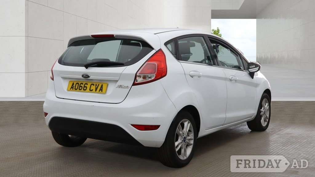 Ford Fiesta 2016 - Cars