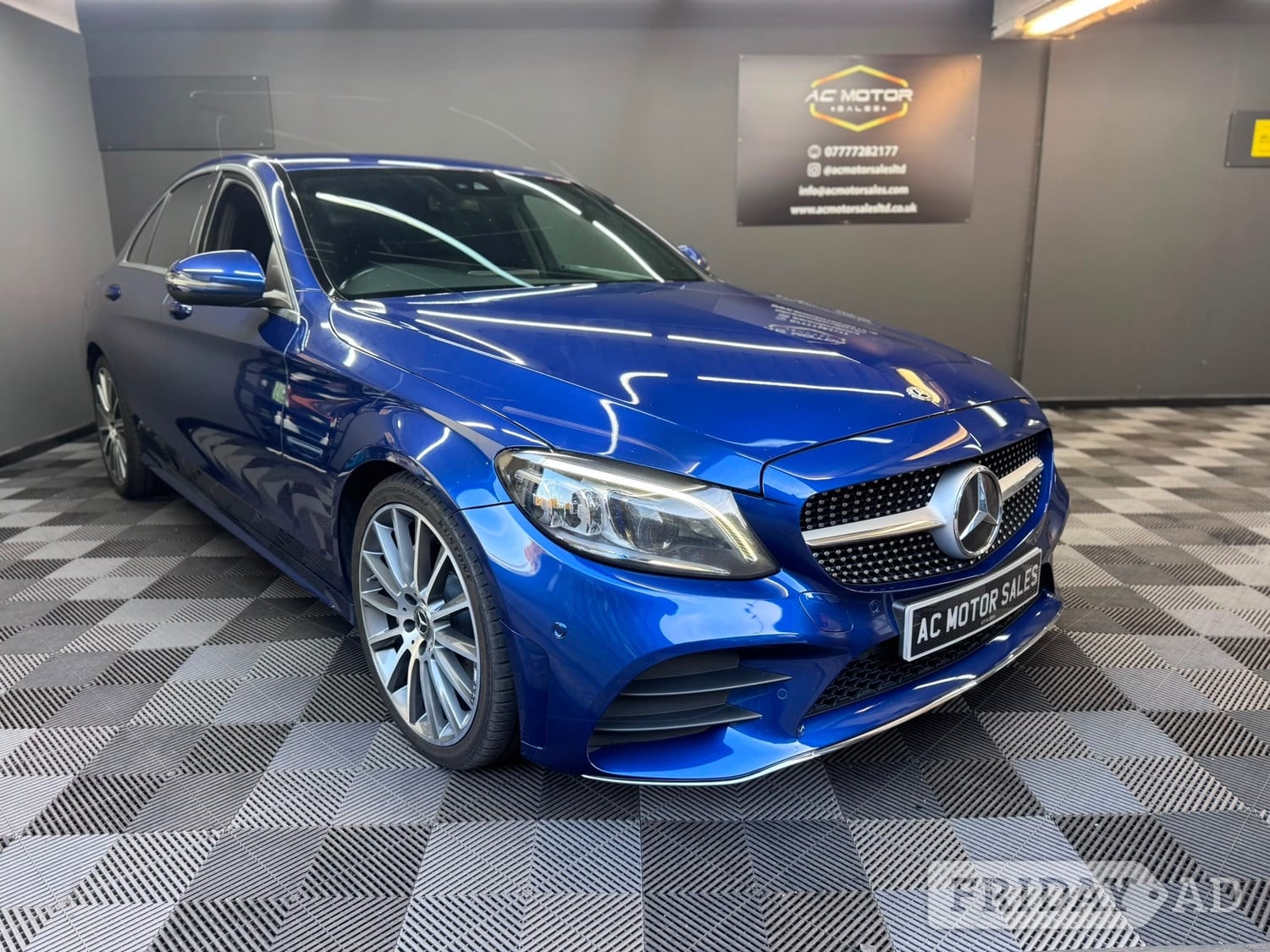 Mercedes-Benz C Class 2019 in Chertsey