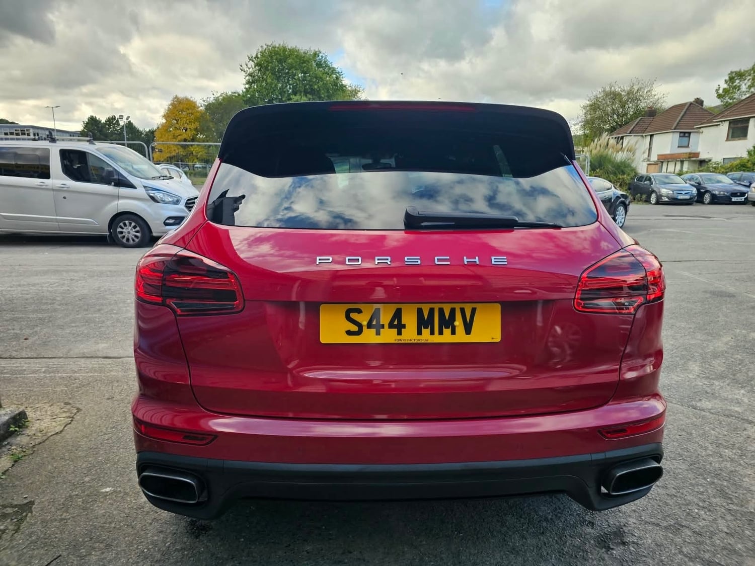 Porsche Cayenne 2015 - Cars in Pontypridd