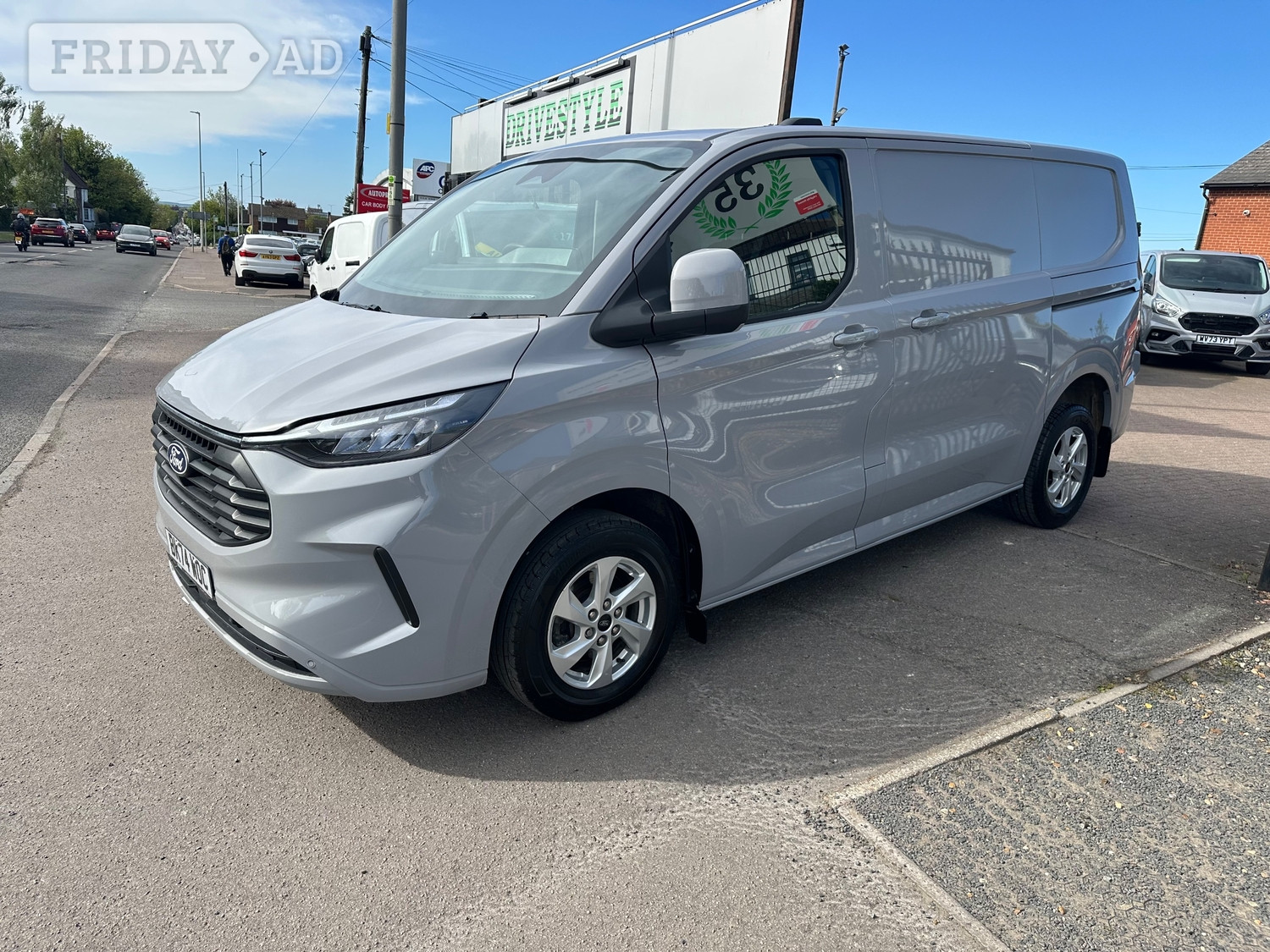 Ford Transit Custom 2024 - Vans & Commercial Vehicles in Dunstable
