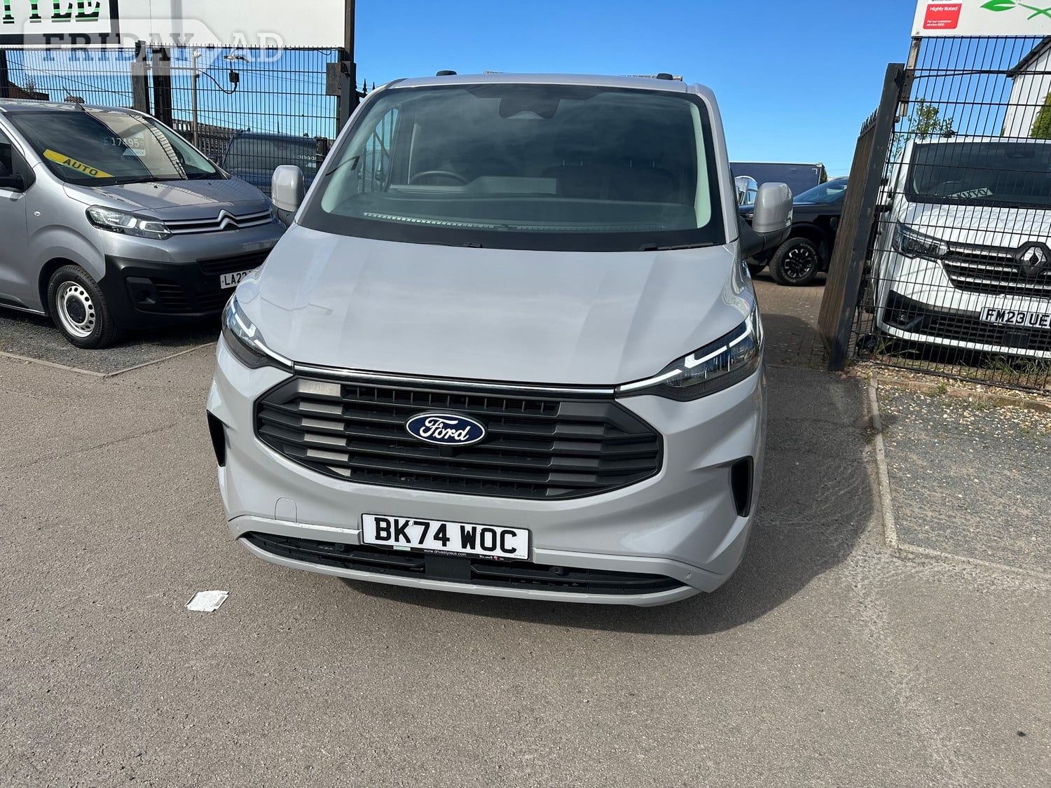 Ford Transit Custom 2024 - Vans & Commercial Vehicles