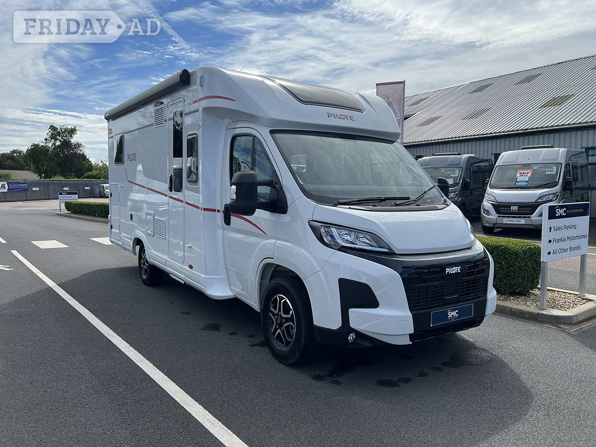 Pilote Pacific P690GJ Expression 2026 for sale in Newark