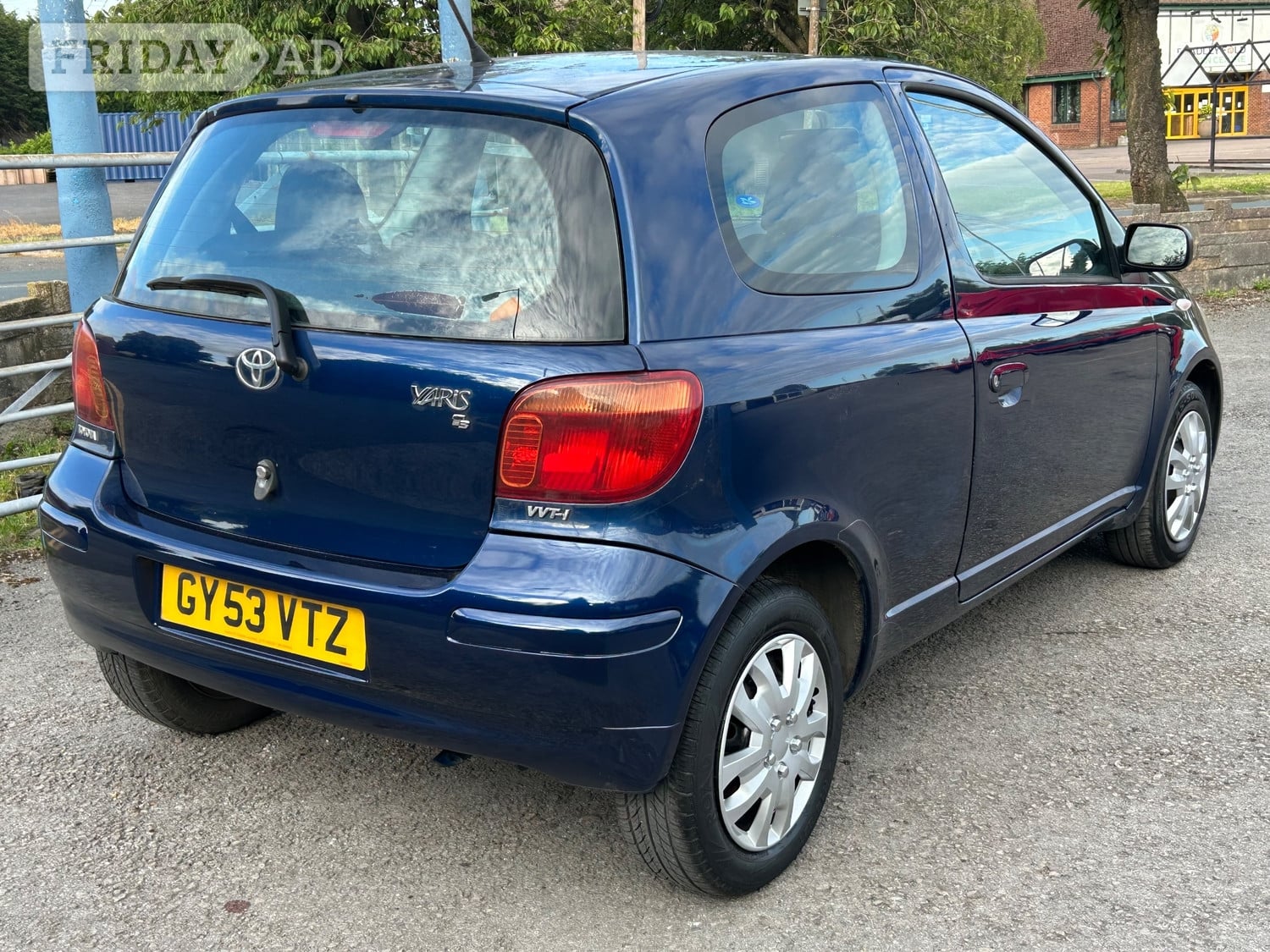 Toyota Yaris 2003 - Cars