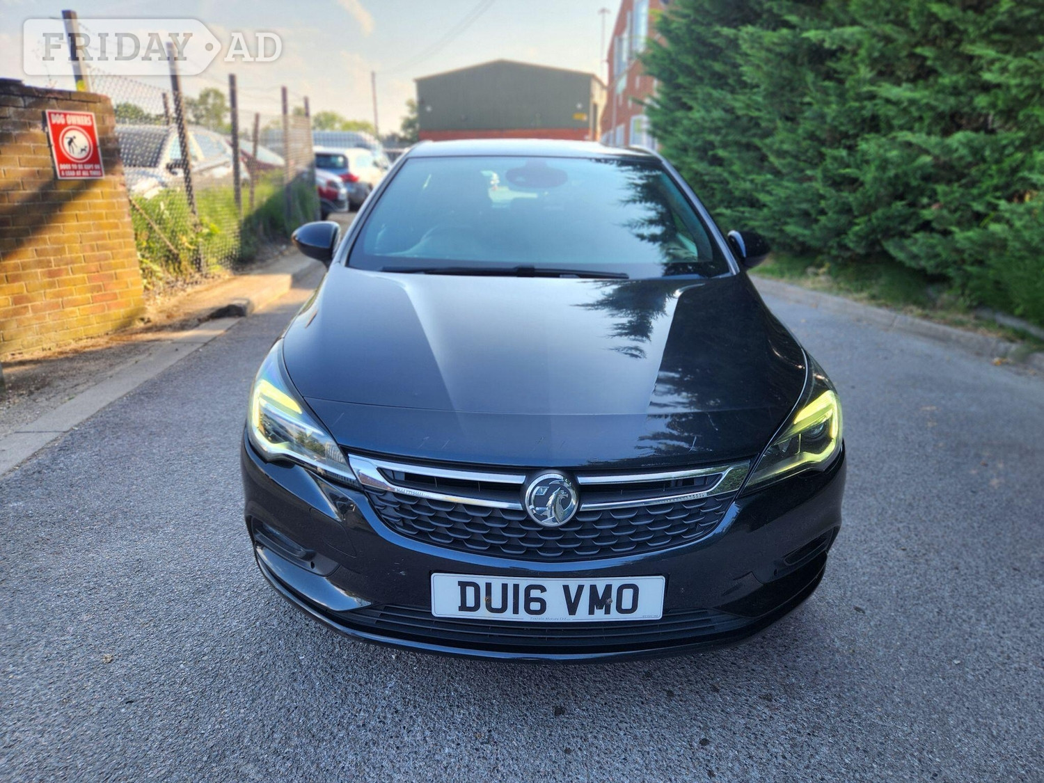 [ berth ]Vauxhall Astra