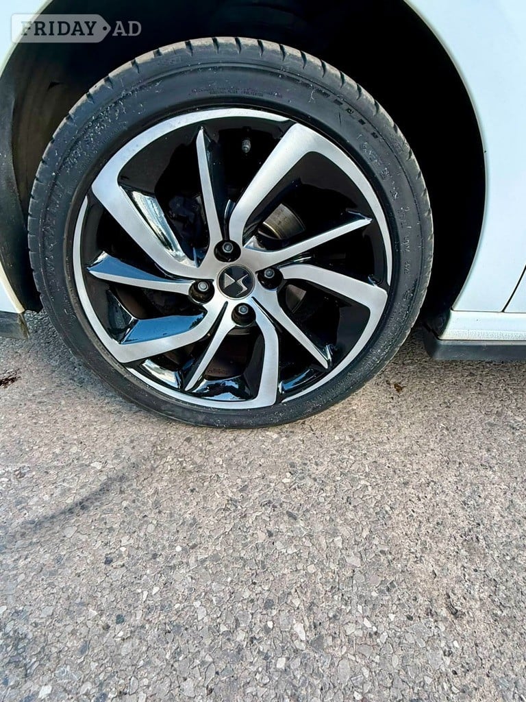 DS DS 3 2017 - Cars in Bolton