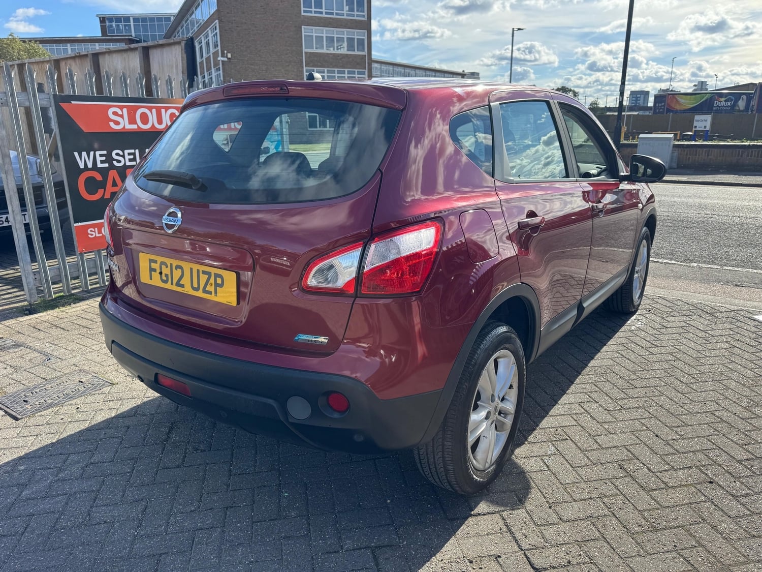 Nissan Qashqai 2012 - Cars in Slough