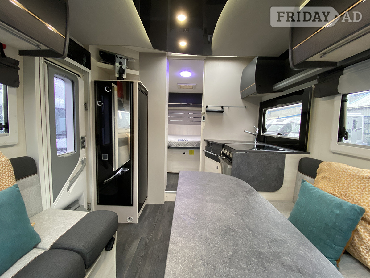 Chausson Premium 708 Newark
