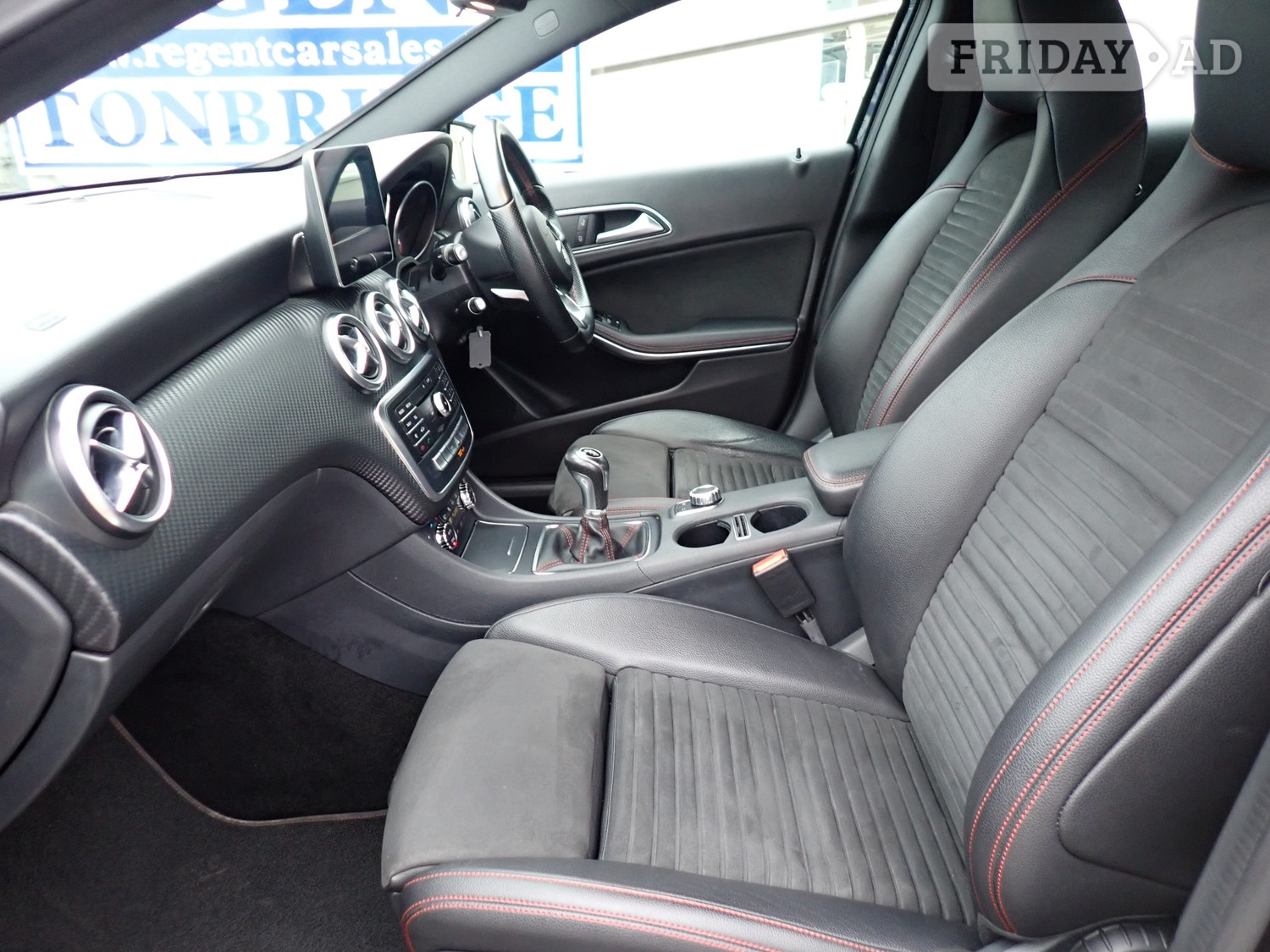 [ berth ]Mercedes-Benz A Class