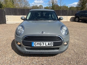 Mini Hatch 2017