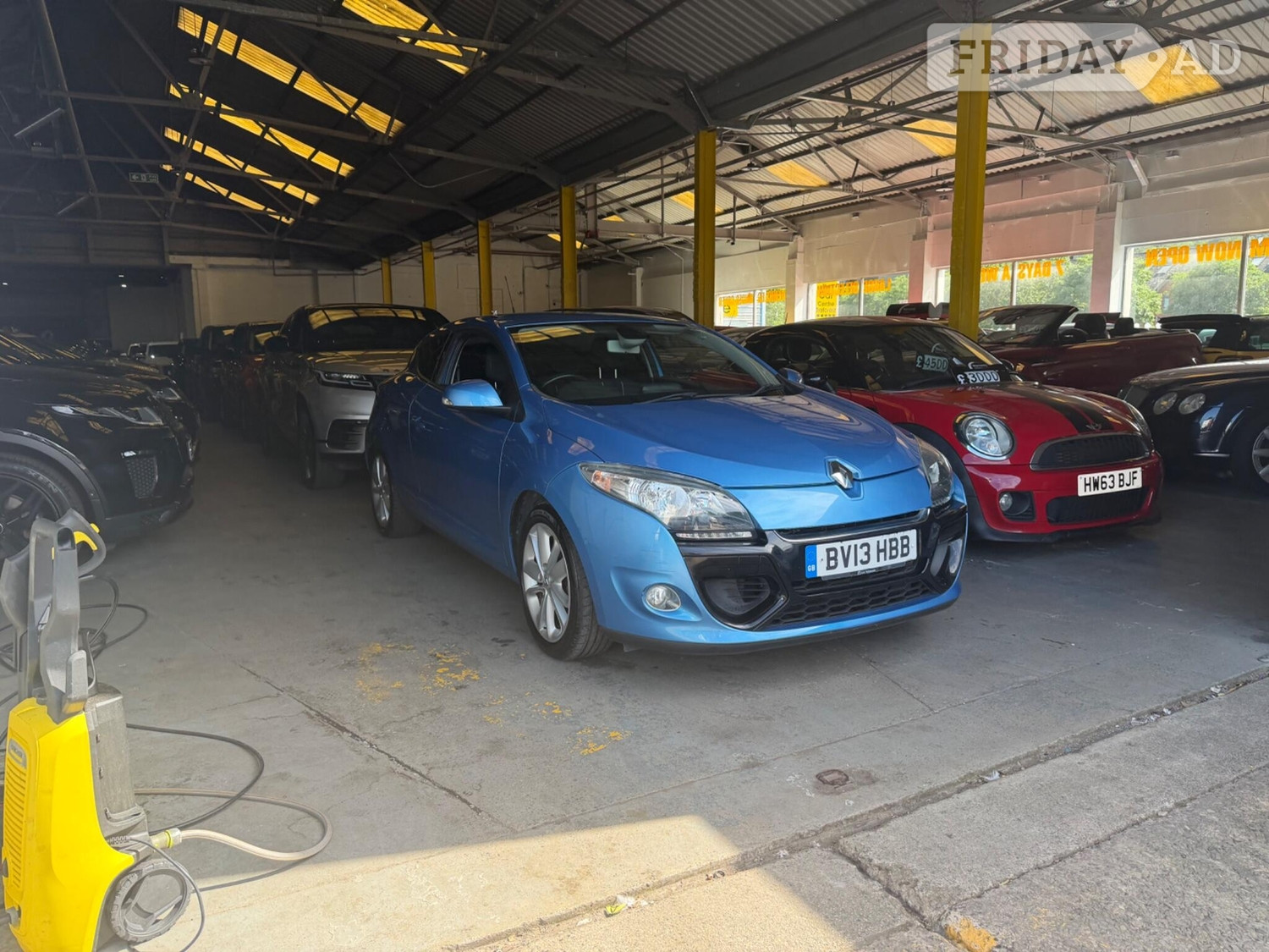 Renault Megane 2013 in Pontypridd