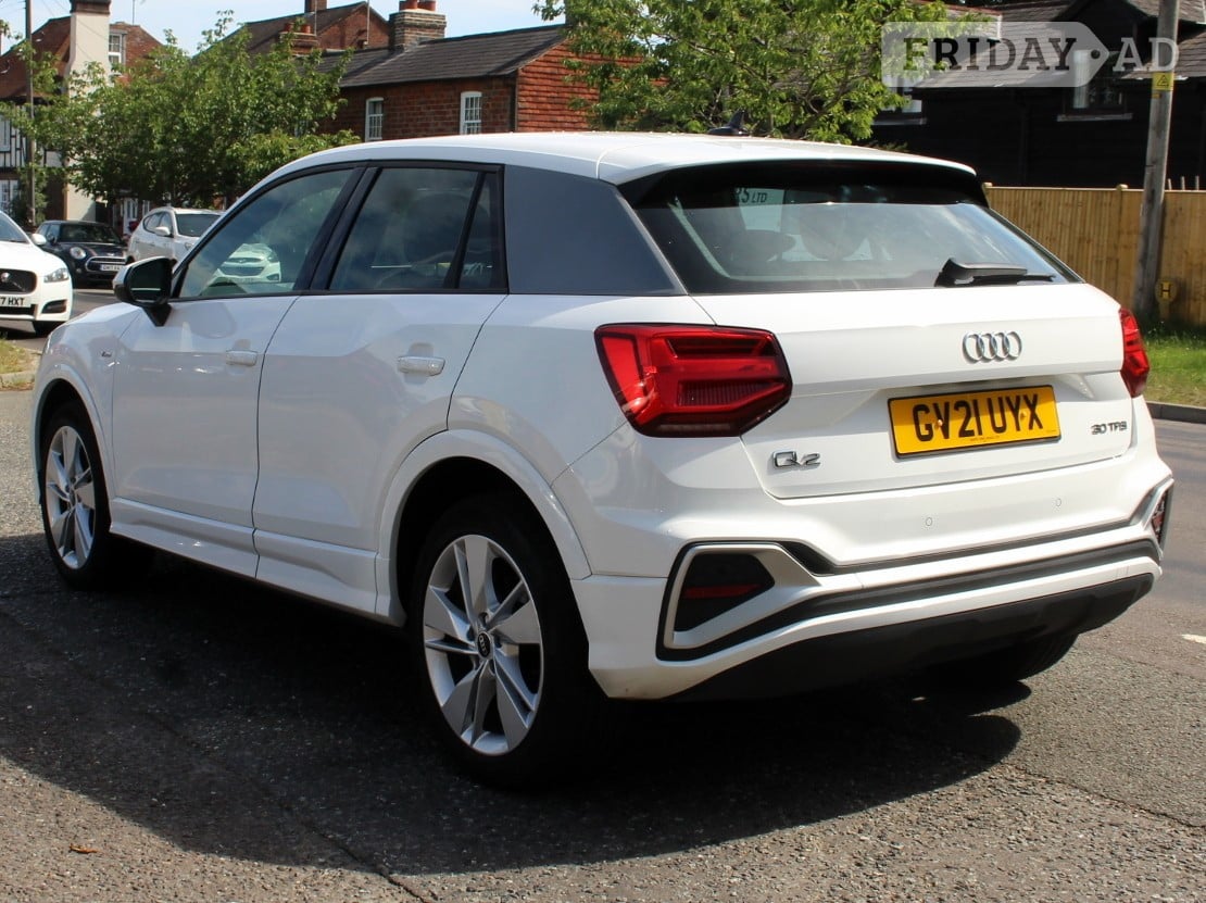 [ berth ]Audi Q2