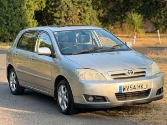 Toyota Corolla 2004