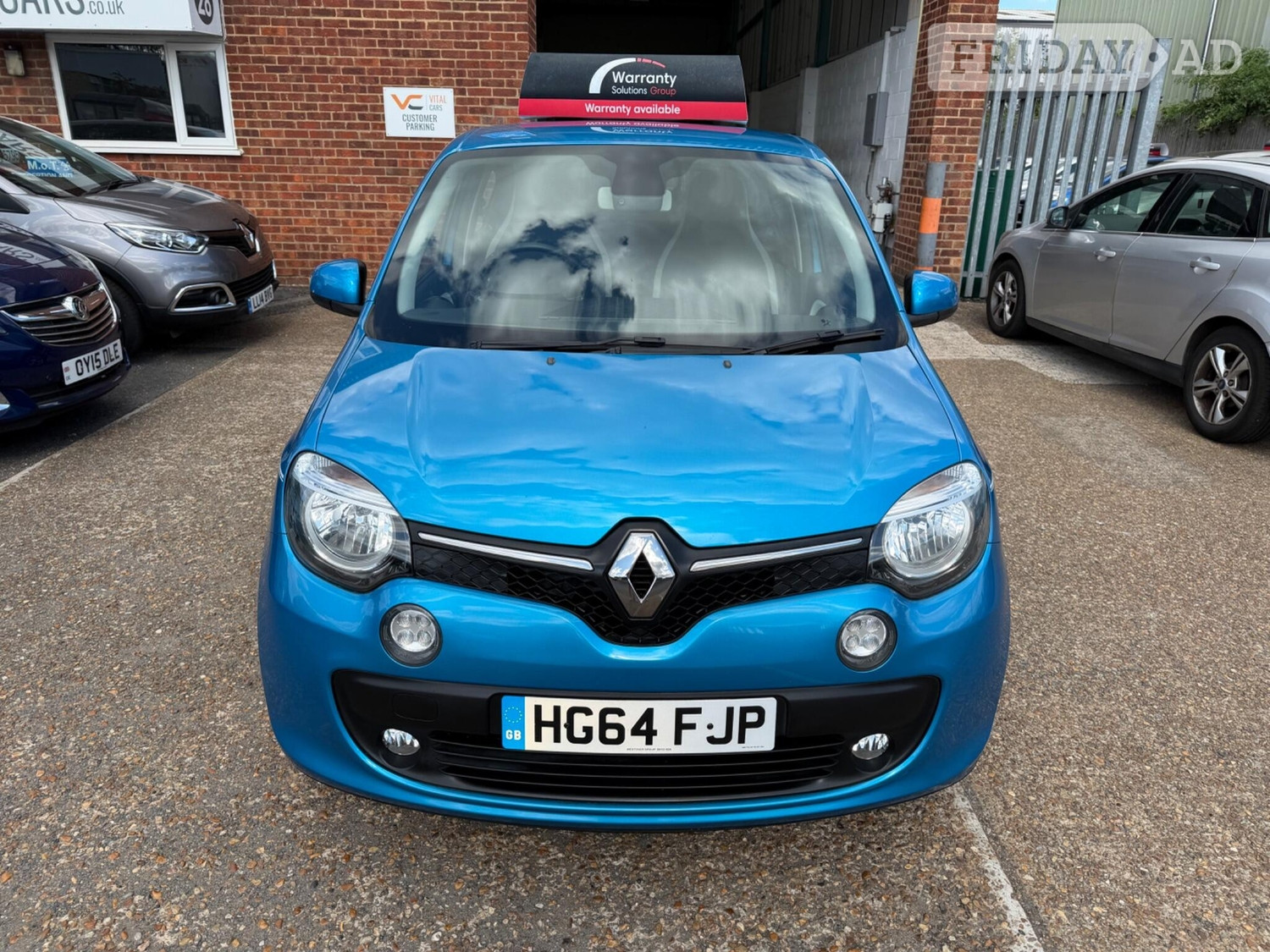 [ berth ]Renault Twingo