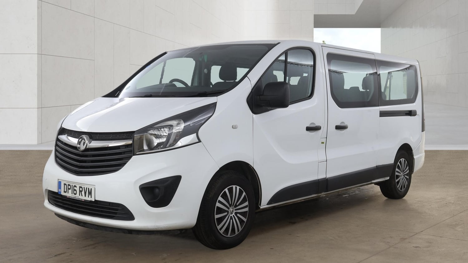 [ berth ]Vauxhall Vivaro