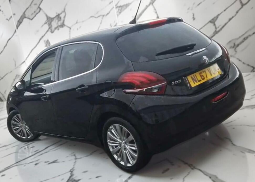 Peugeot 208 West Bromwich
