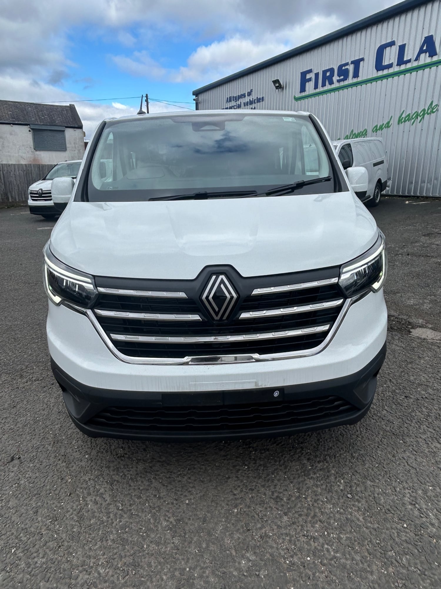 [ berth ]Renault Trafic
