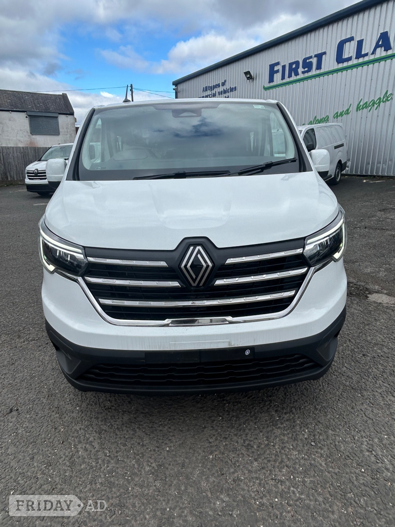 [ berth ]Renault Trafic