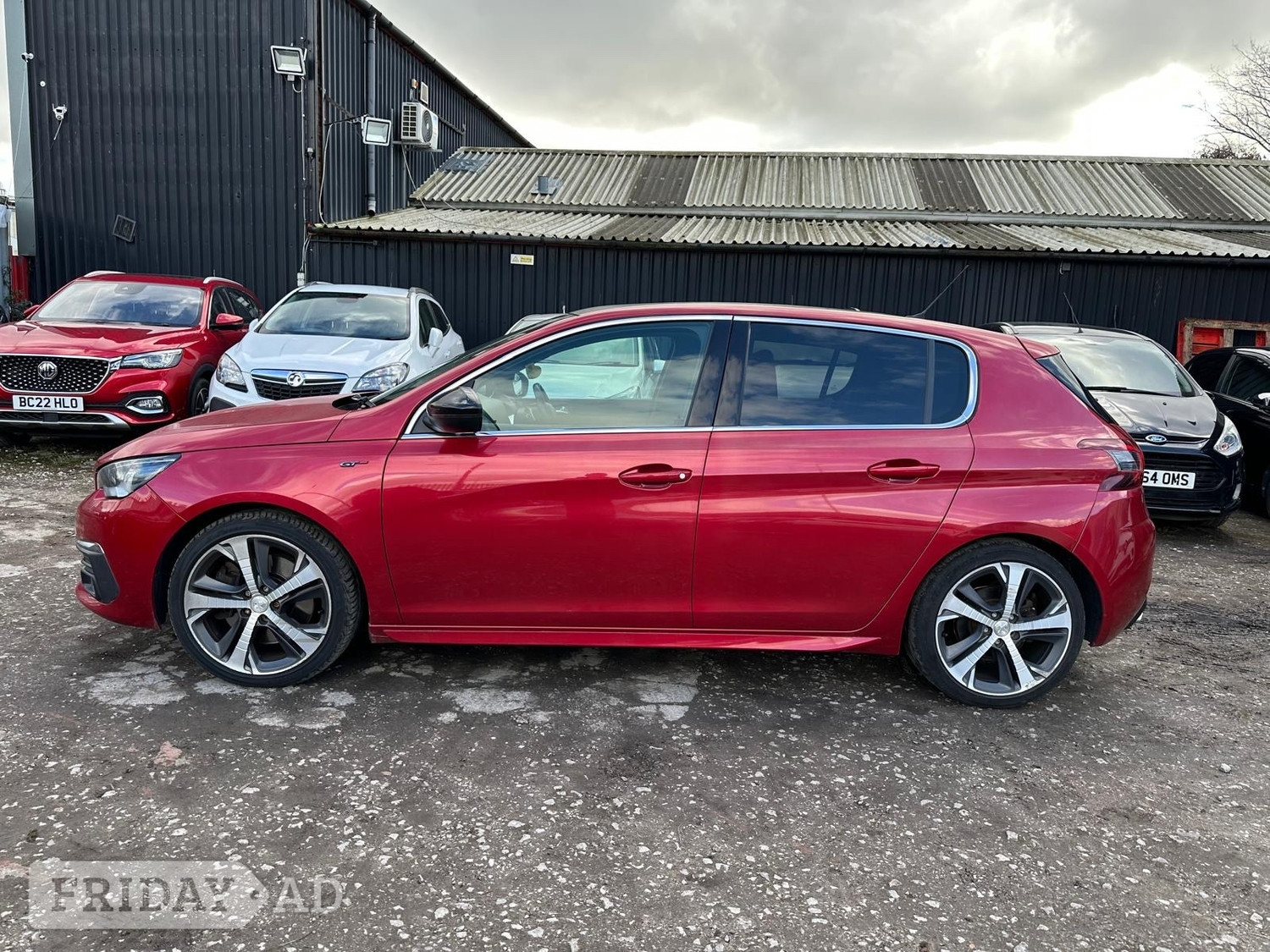 [ berth ]Peugeot 308
