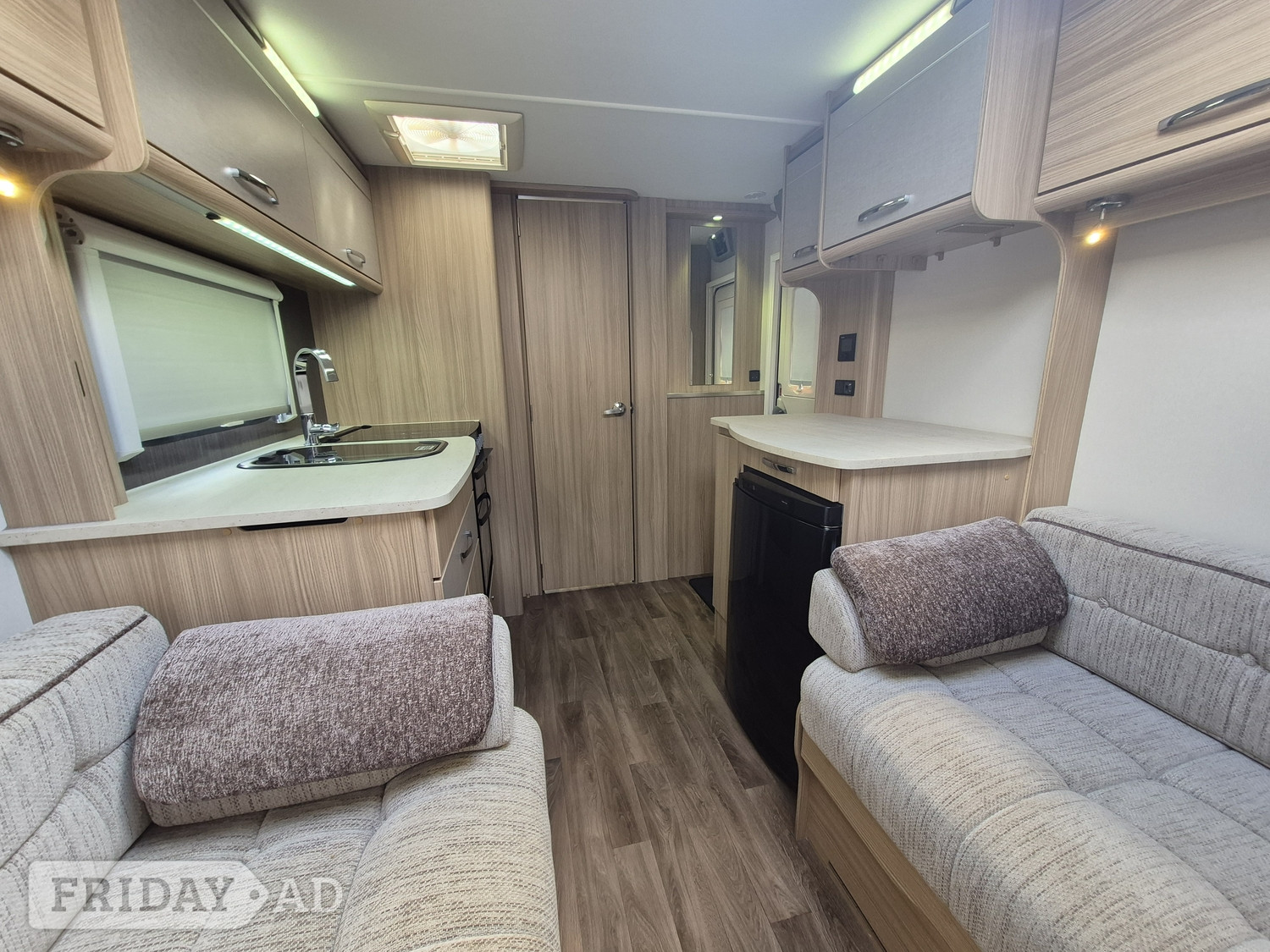 Coachman Kimberley Acadia 450 2016 - Motorhomes & Caravans in Nottingham