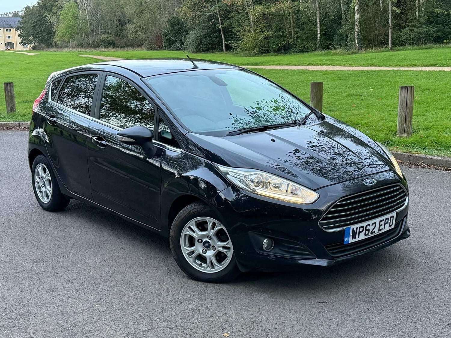 Ford Fiesta 2012 - Cars