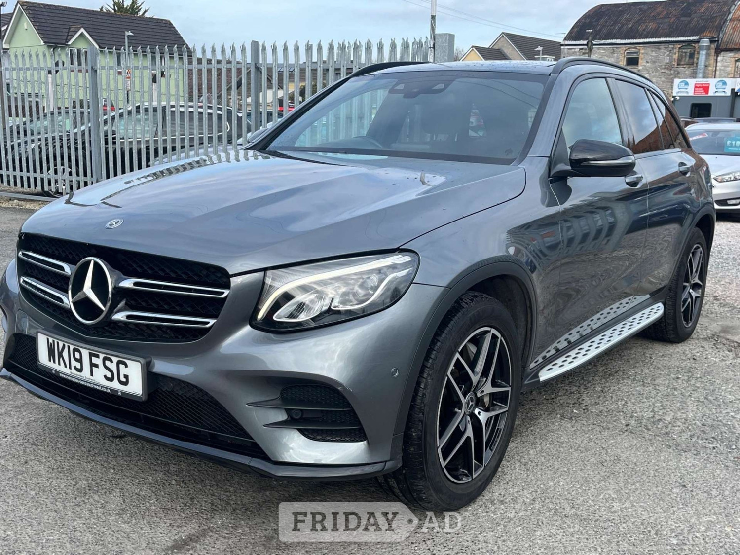 [ berth ]Mercedes-Benz GLC