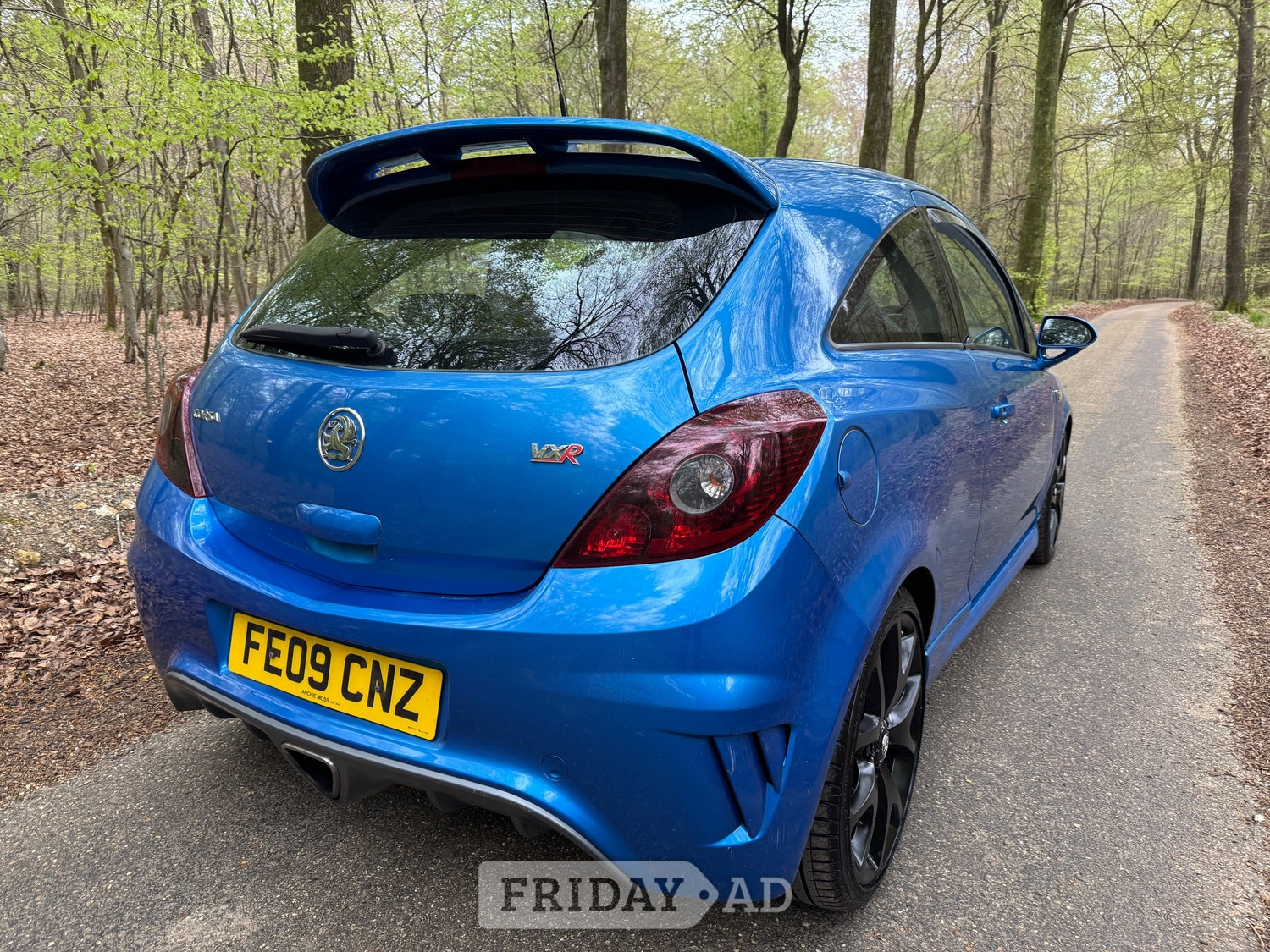 Vauxhall Corsa 2009 - Cars in Watlington