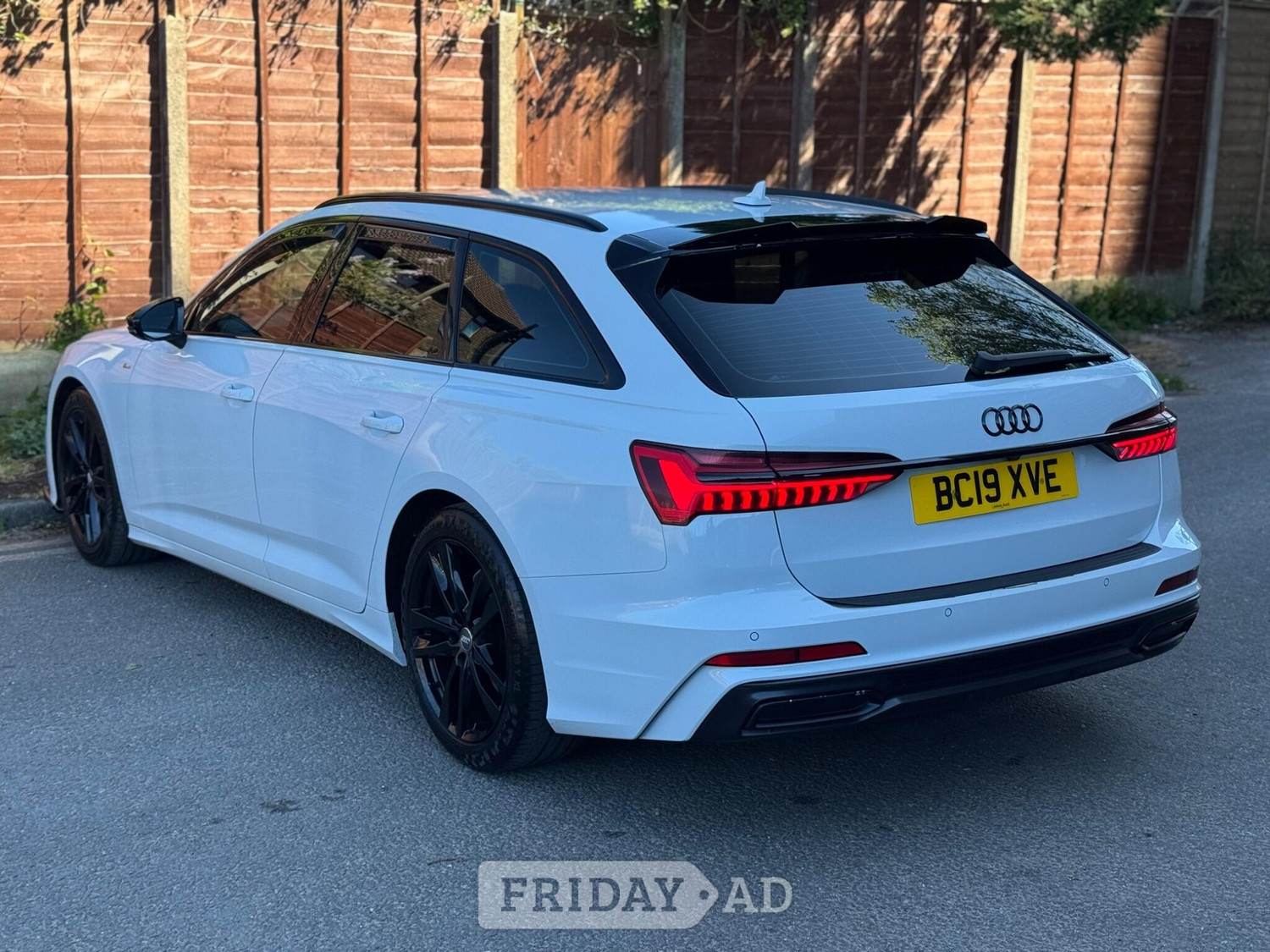 Audi A6 Avant 2019 - Cars