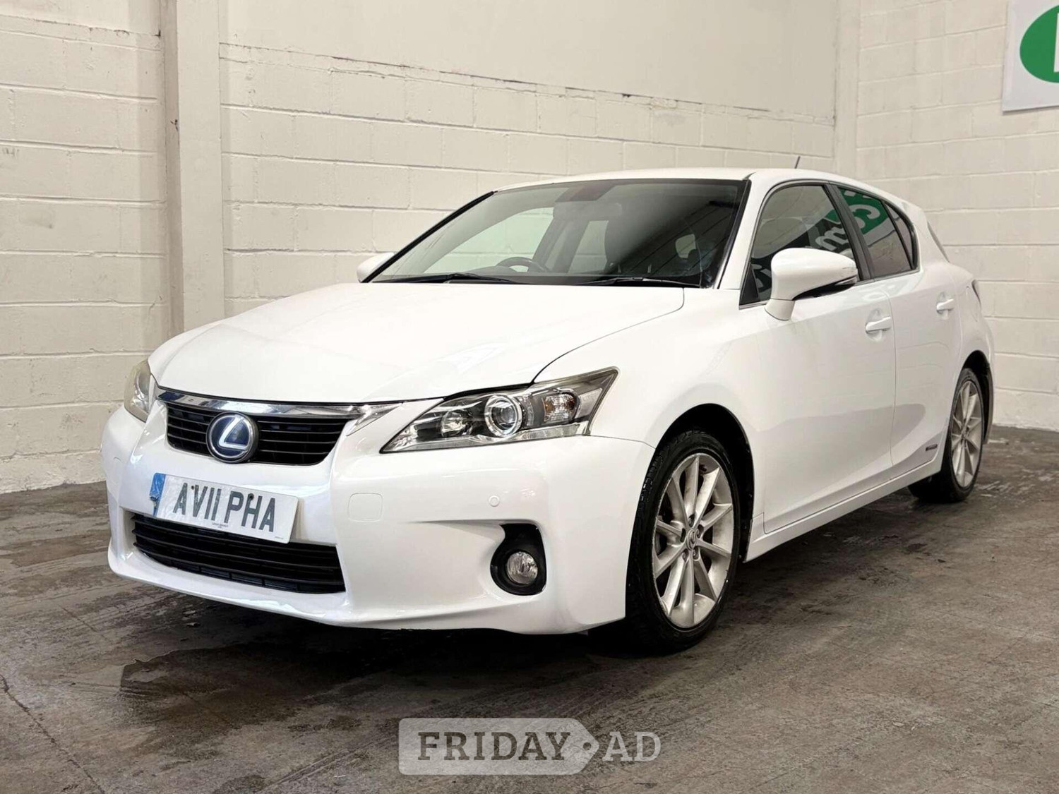 Lexus CT 2011 - Cars in Uxbridge
