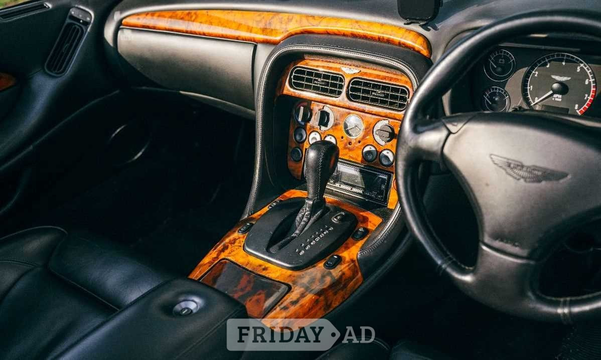 [ berth ]Aston Martin DB7