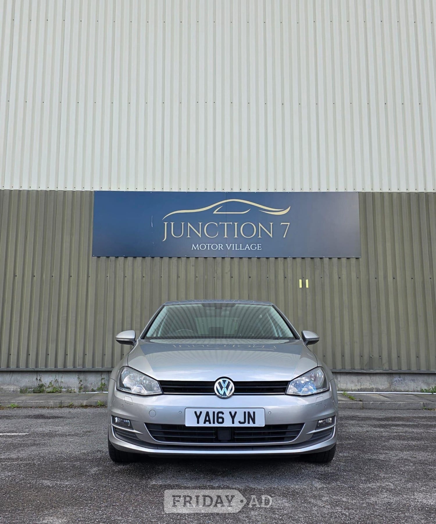 Volkswagen Golf 2016 - Cars in Accrington