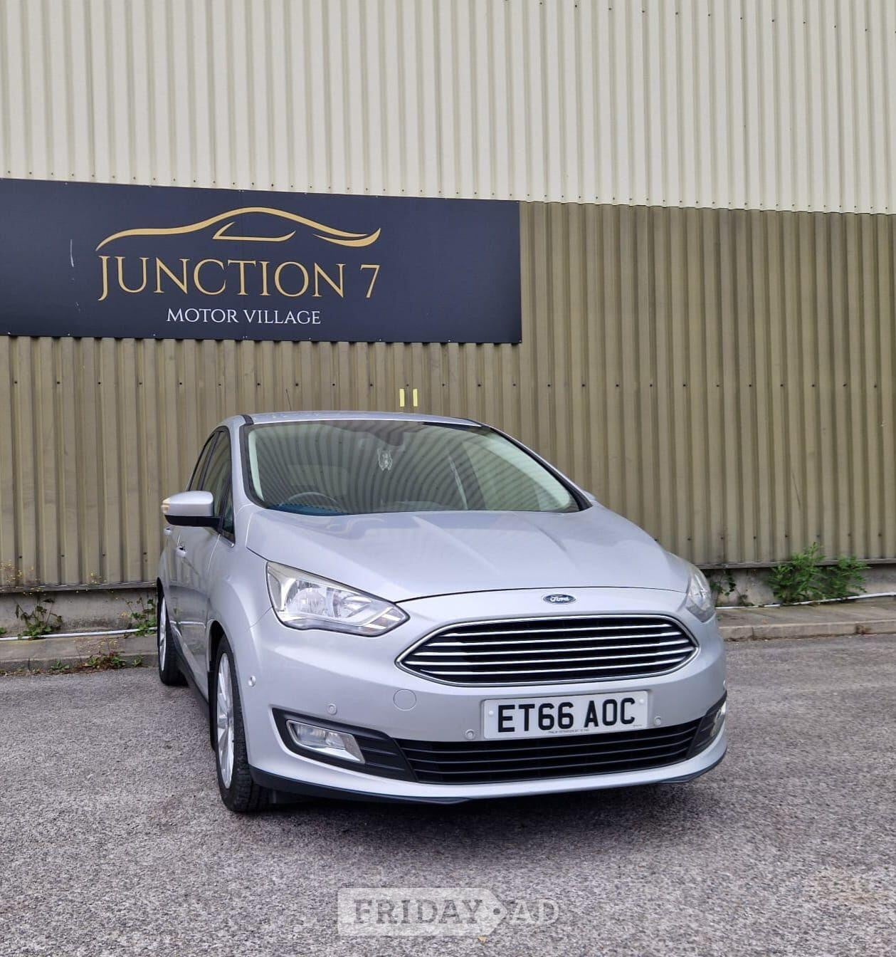 [ berth ]Ford C-MAX