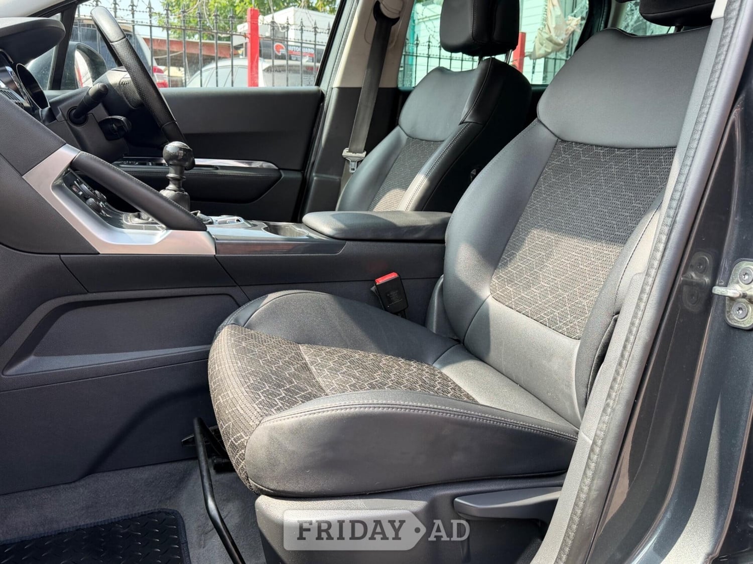 Peugeot 3008 2017 - Cars