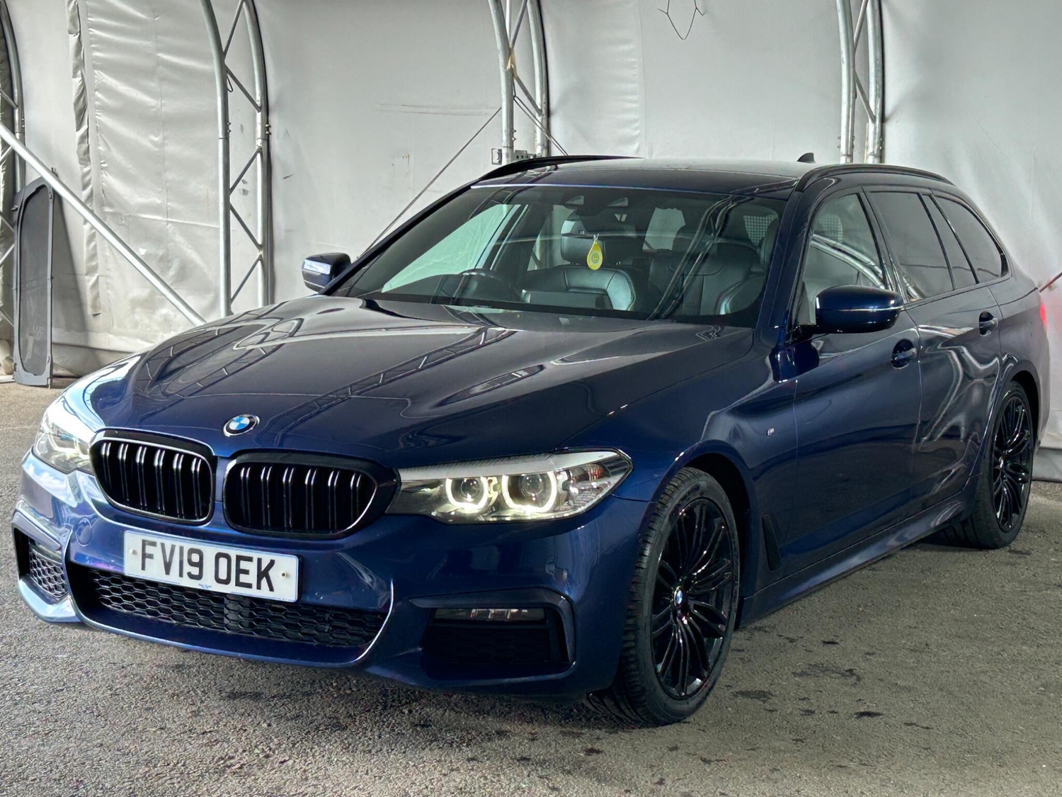 [ berth ]BMW 5 Series