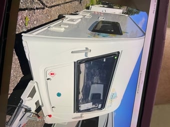 Elddis Xplore 422 2021