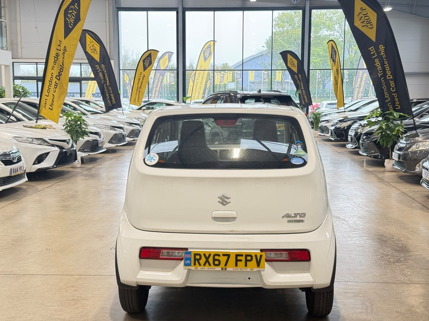 Suzuki Alto 2018 - Cars in Reading
