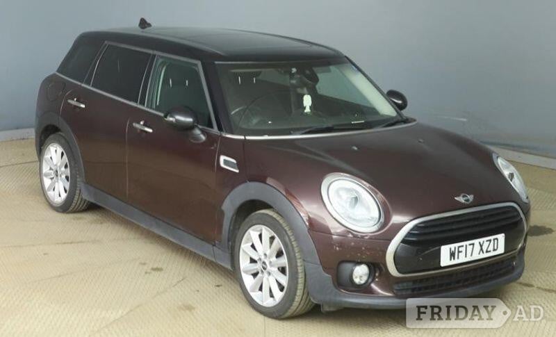 2017 MINI CLUBMAN 1.5 Cooper Estate 6dr Petrol Manual Euro 6 (s/s) (136 ps) in Horsham