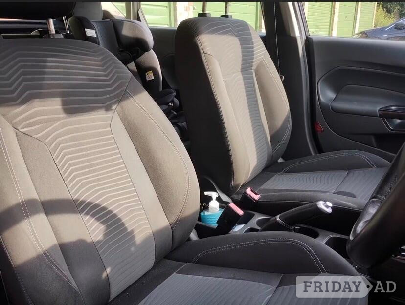 [ berth ]Ford Fiesta