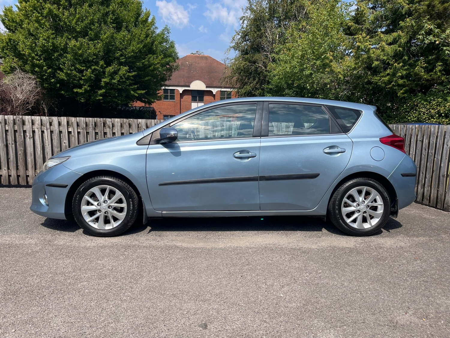 Toyota Auris Fleet