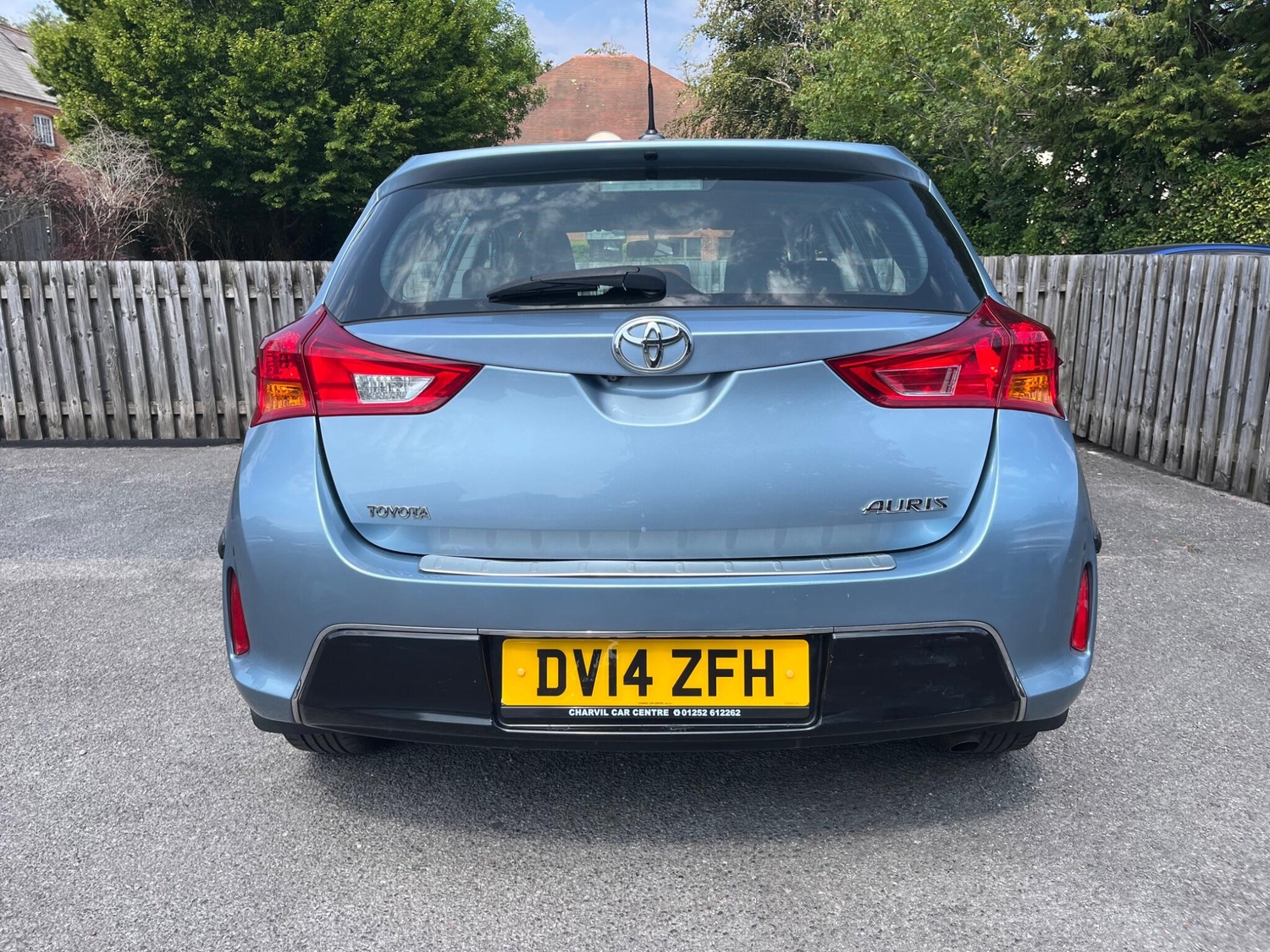 Toyota Auris 2014 - Cars