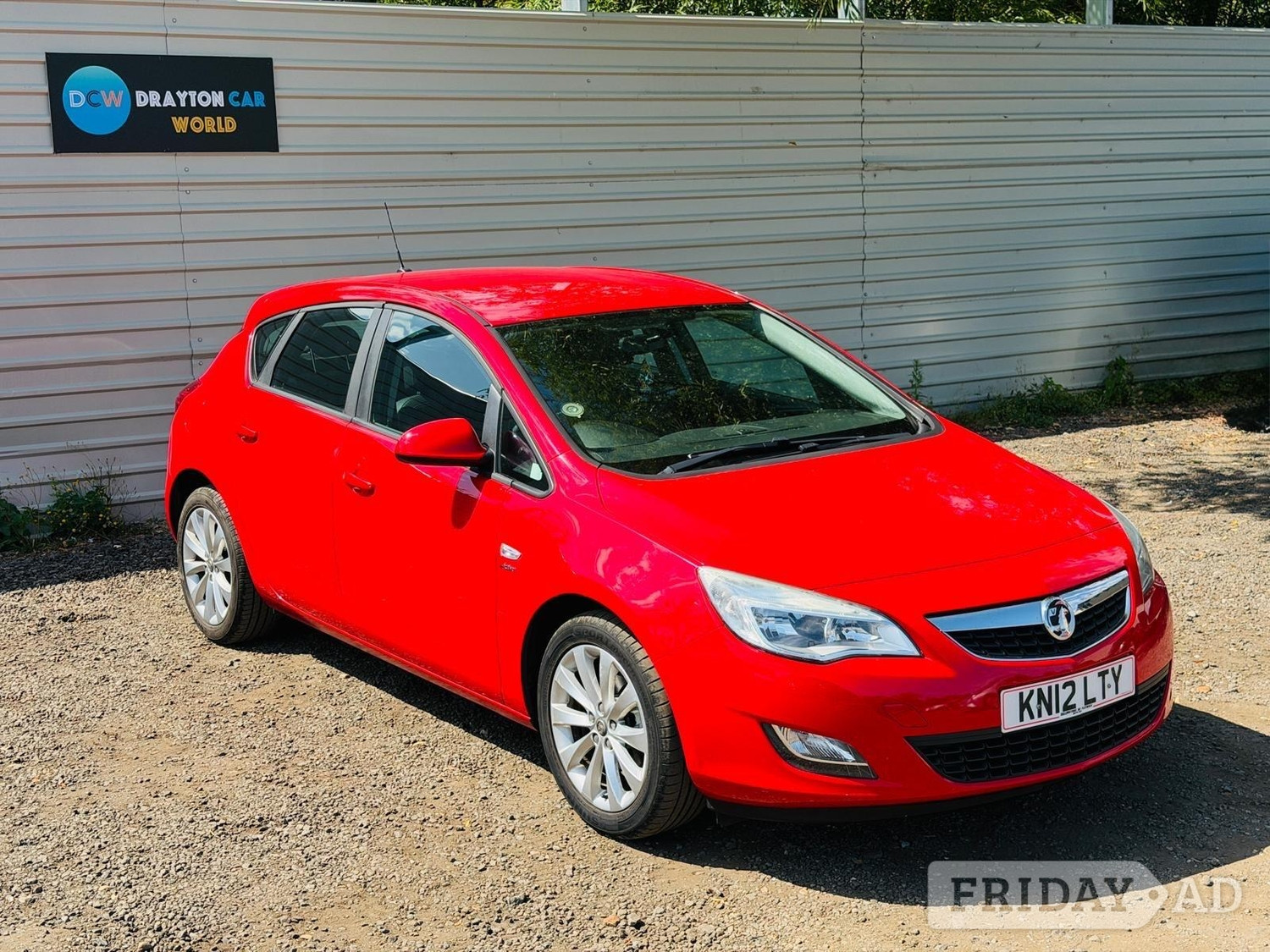 Vauxhall Astra 2012 - Cars in Hillingdon