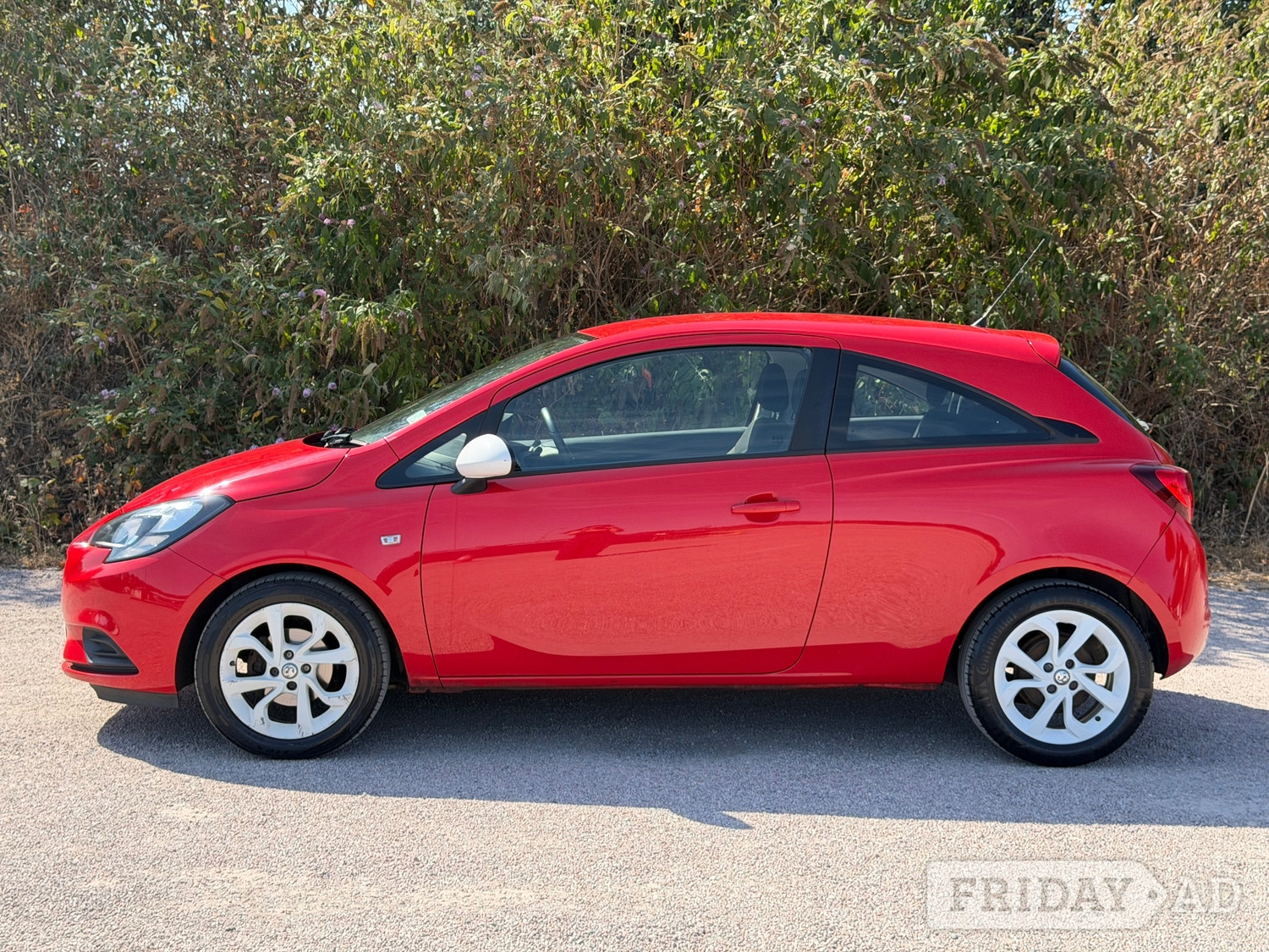 [ berth ]Vauxhall Corsa