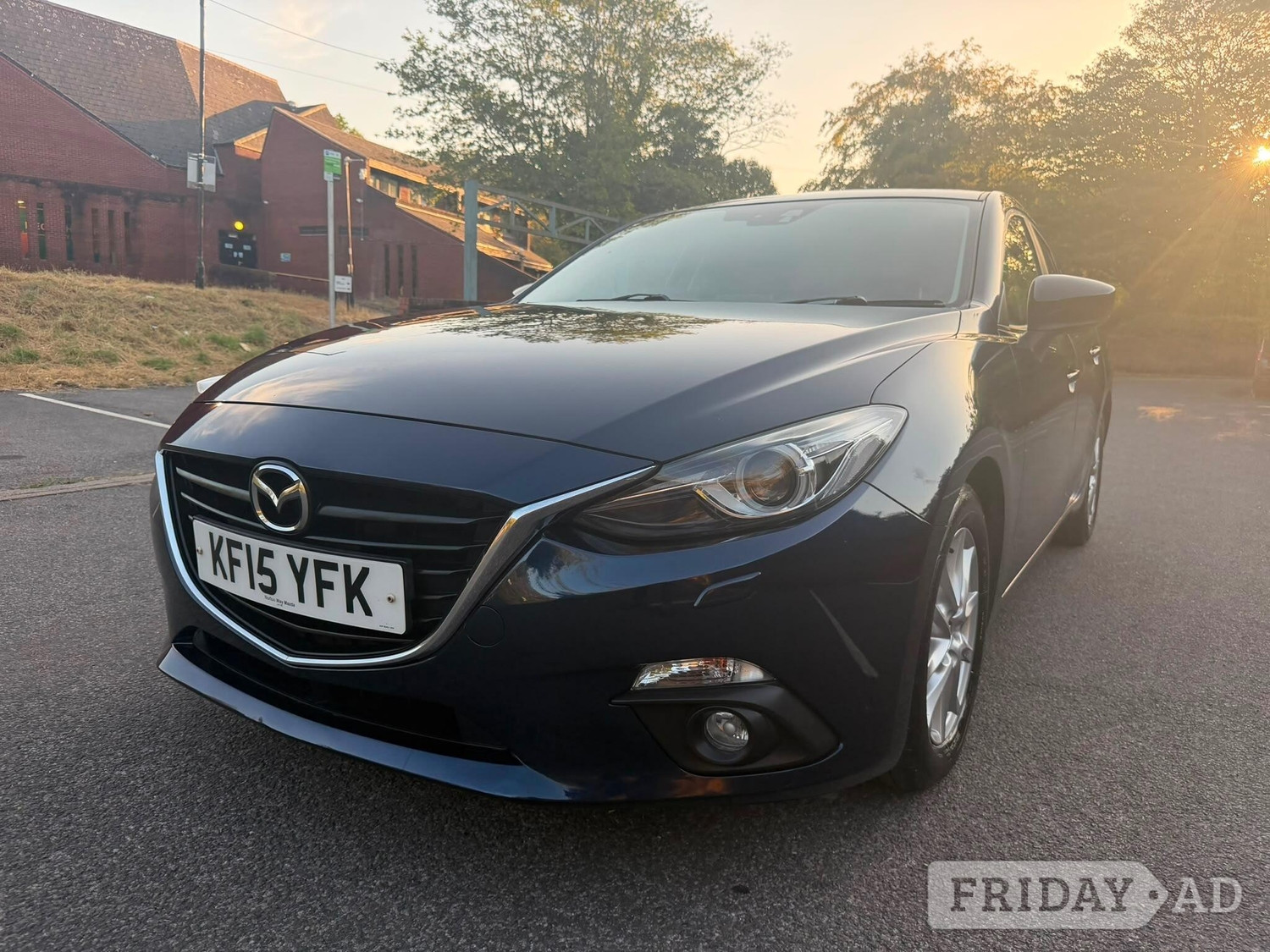 Mazda 3 2015 - Cars