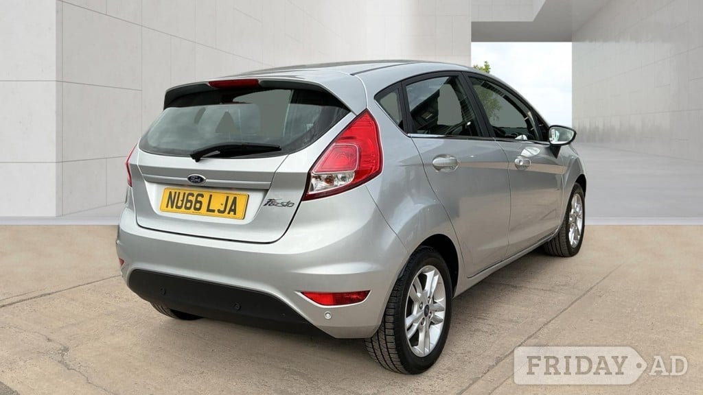 Ford Fiesta 2016 - Cars